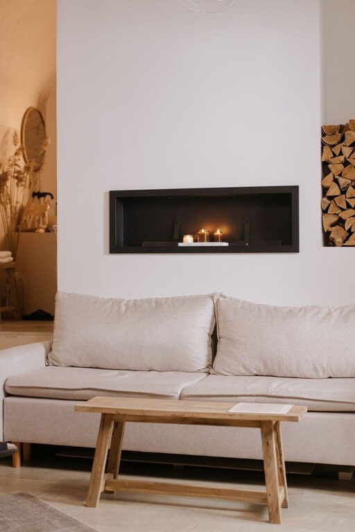 Tips for Creating a Cozy and Inviting Living Room Space